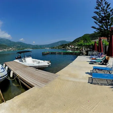 Spiros House And Lägenhet *