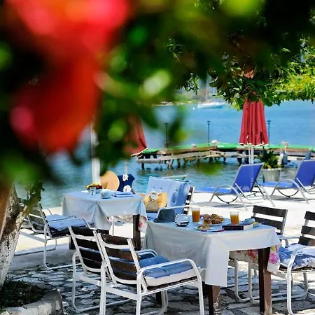 Appartamento Spiros House And